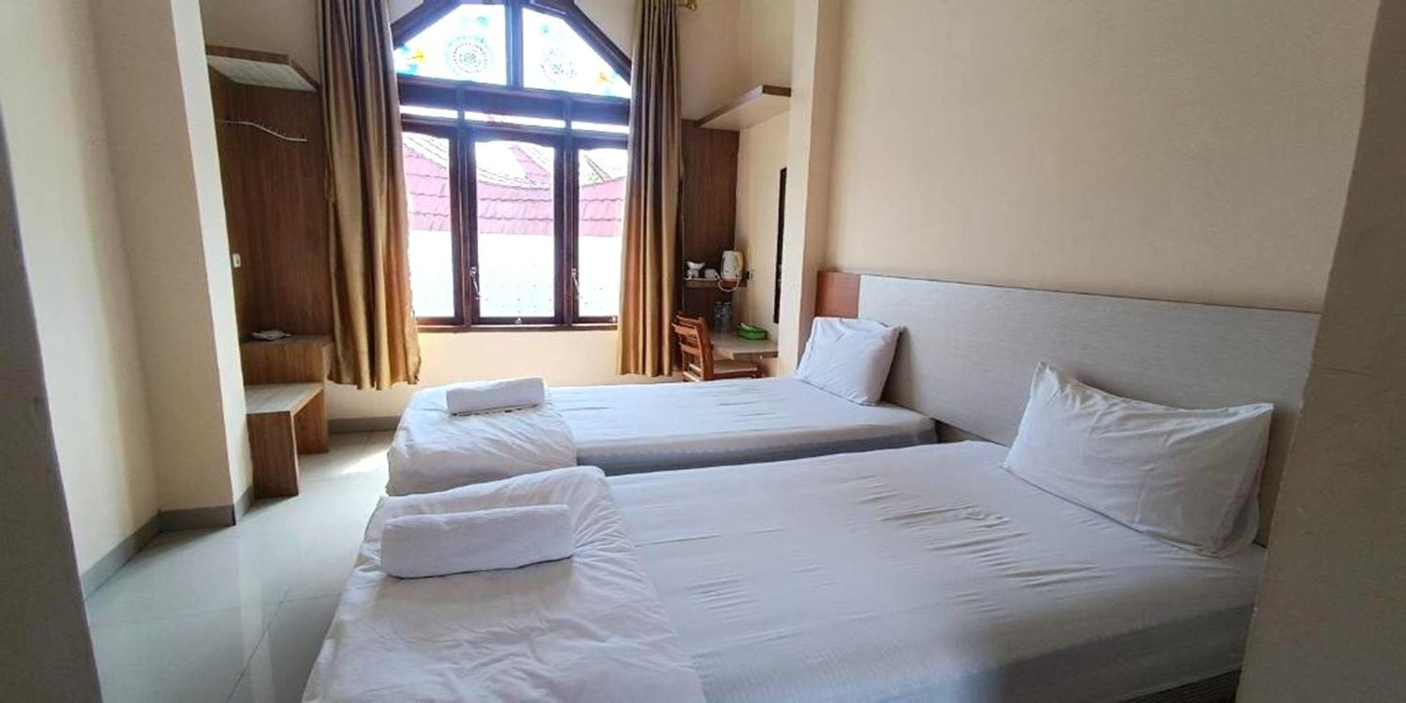 Hotel Manggasa Makale Exterior photo